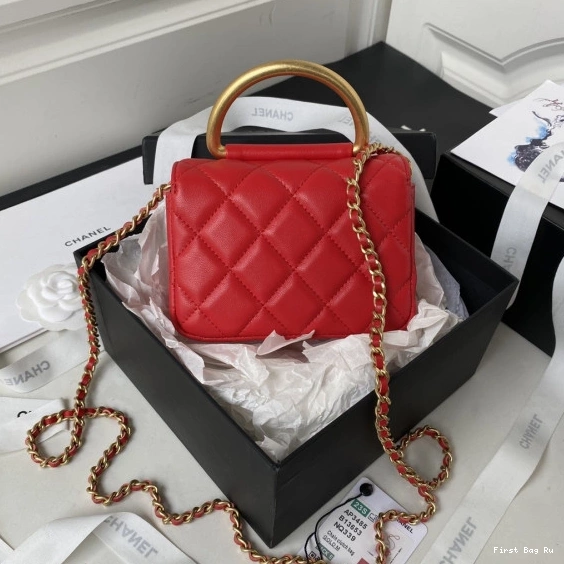 First Bag Ru BAG CHANEL HANDLE 0821